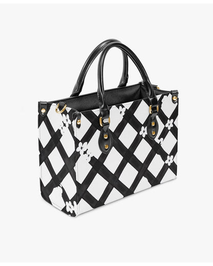 Monochrome Melody - PIECERA